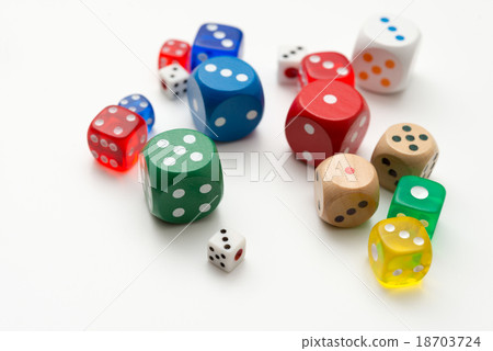 Dice 18703724