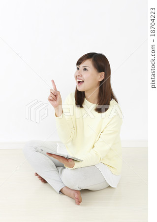 Flashing woman 18704223