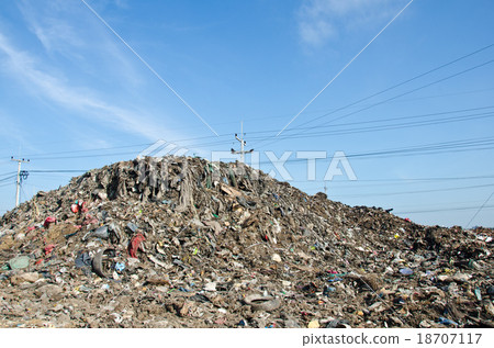 rubbish dump of landfill garbage rubbish dump of landfill garbage 18707117
