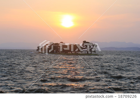 真嗣湖日落 18709226
