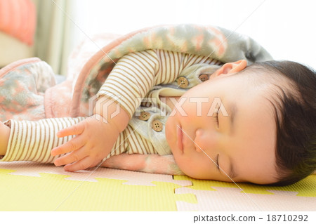 嬰兒 18710292