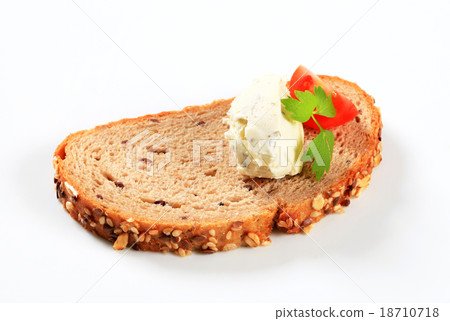 Bread and cheese spread 18710718