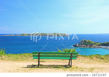 Viewpoint Viewpoint 18712147