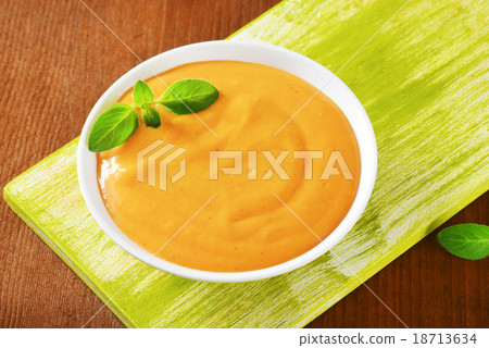Cocktail sauce 18713634