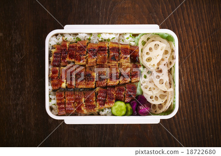 自製便當：略顯奢華的鰻魚飯便當 18722680