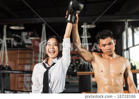 Success of business woman  18728586