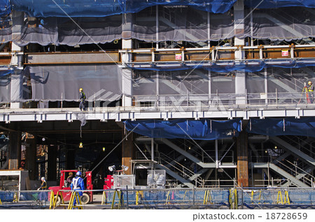 在天空樹下建設 在天空樹下建設 18728659