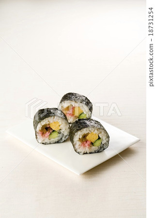 製作厚壽司卷 製作厚壽司卷 18731254