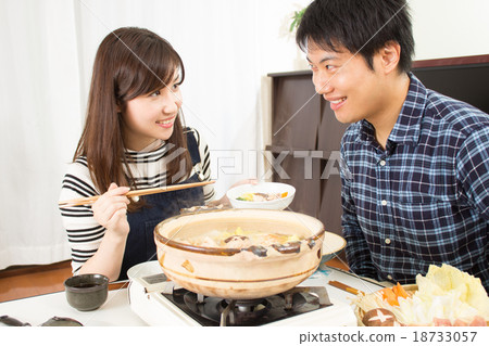 A pot A pot 18733057