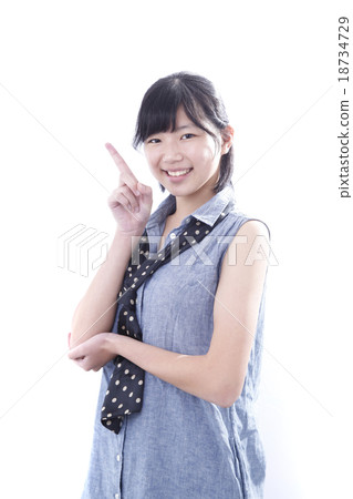 A young woman (pointing) 18734729