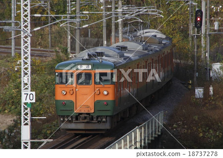 115 series train at Takasaki mouth of Joetsu Line 115 series train at Takasaki mouth of Joetsu Line 18737278
