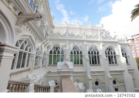 University Hall Of HKU 18743582