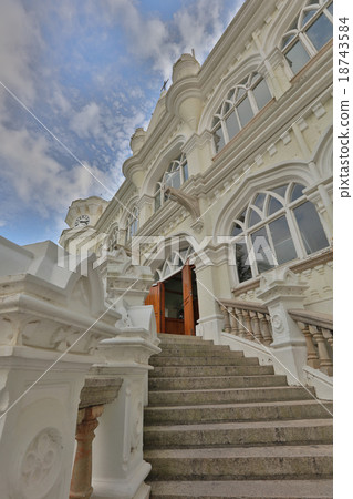 University Hall Of HKU 18743584