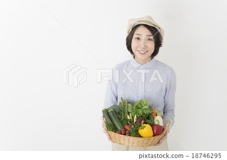 Healthy with vegetables 18746295