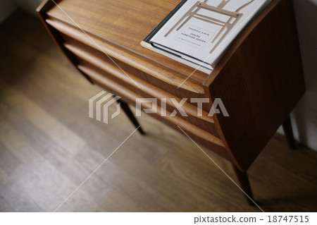 胸部 家具 斯堪的納維亞 18747515