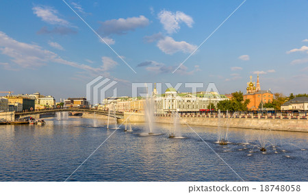 Fountains on Vodootvodny Canal in Moscow, Russia 18748058
