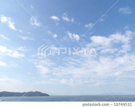海 海 18749532