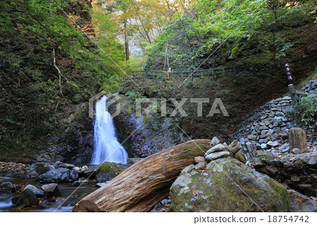 那須鹽原的花式瀑布 18754742