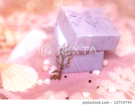 Magic gift box 18754745