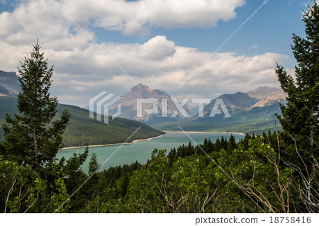 Waterton-Glacier international peace park 18758416