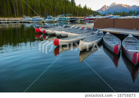 Grand Teton National Park. 18758873