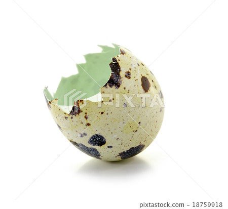 Broken eggshell ,isolated on white Broken eggshell ,isolated on white 18759918