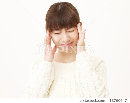 A woman with a headache 18760647