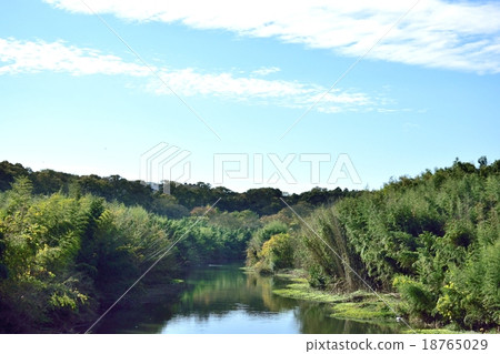 Hanami River seen from Hanashima Bridge 18765029