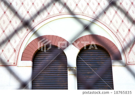 rose window italy lombardy the rose window italy lombardy the 18765835