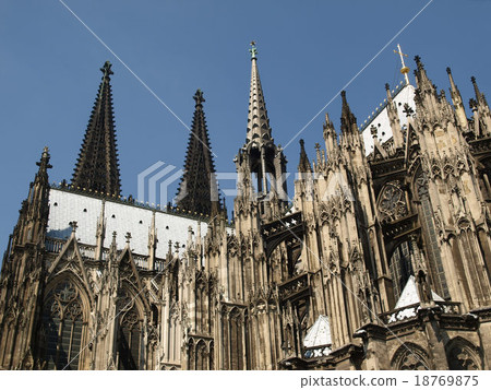 Koeln Dom 18769875