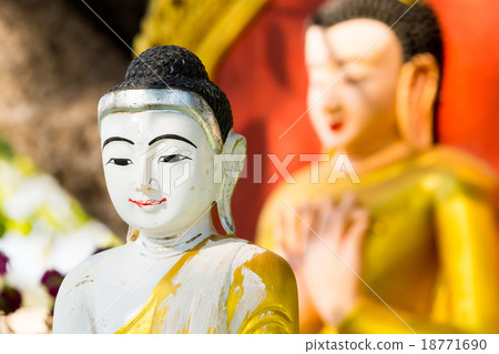 Buddha image at  Ananda Temple Myanmar. 18771690