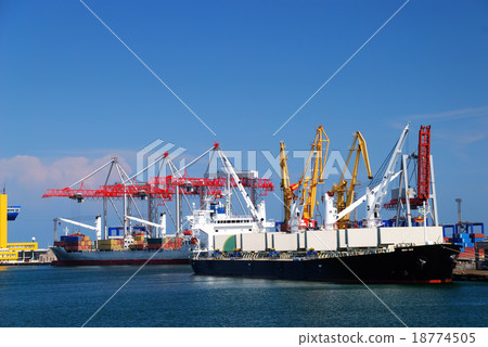 cargo ship in port cargo ship in port 18774505
