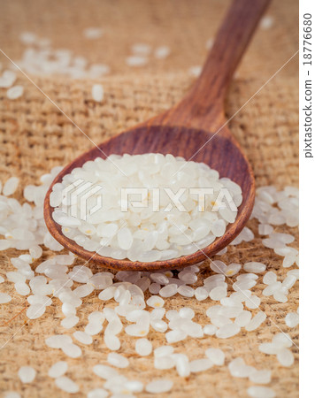 Whole grain traditional japanese rice  18776680