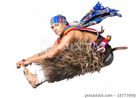 Ecuadorian National Costume 18777698