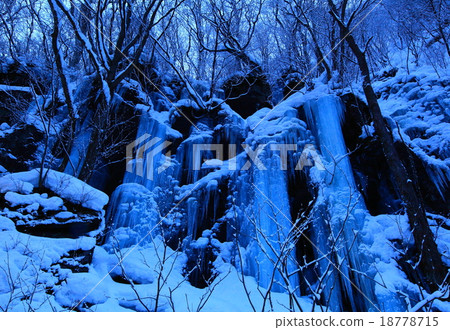 Aomori prefecture Towada Oirase Stream ice column of Ma Gate Rock Aomori prefecture Towada Oirase Stream ice column of Ma Gate Rock 18778715