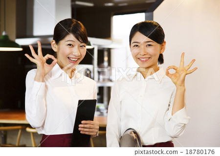 Cafe  18780176