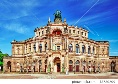 Semperoper is the opera house  18780209