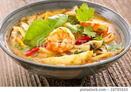 prawn red curry 18785820