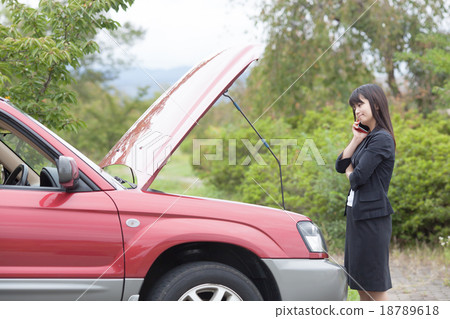 OL對汽車故障感到困擾 18789618
