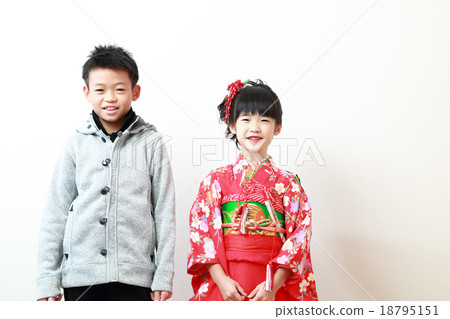7歲的Shichigosan 7歲的Shichigosan 18795151