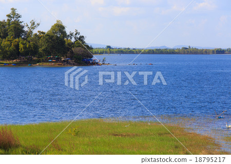 Lum Pow Dam Lum Pow Dam 18795217