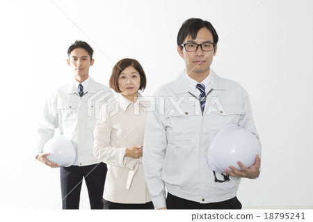 Business man and woman 3 person setting → carrier women 40s male male 30's male 20's work wear helmet camera viewpoint 18795241