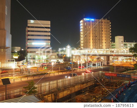 愛知刈谷站的夜景 18795613