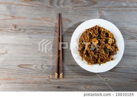 Fried Penang Char Kuey Teow 18810184