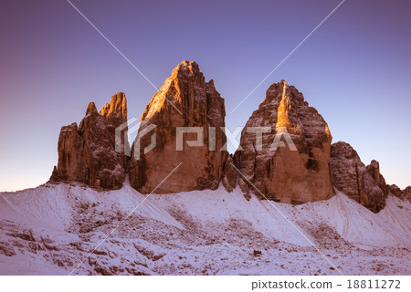 Drei Zinnen Lavaredo, Dolomites Alps 18811272
