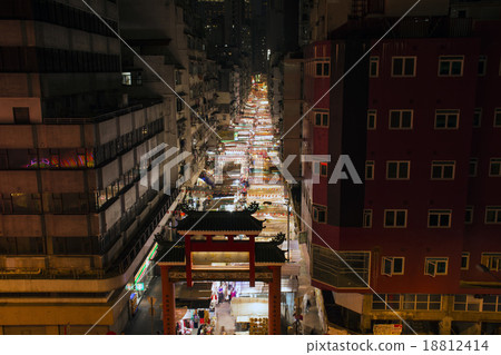 Hong Kong's Night Market 18812414