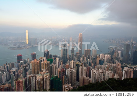 香港太平山頂一百萬美元夜景 18813299