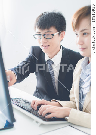 Business people discussing the charts and graphs showing the res 18816939