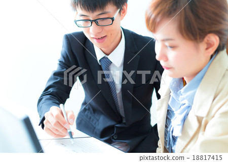Business people discussing the charts and graphs showing the res 18817415