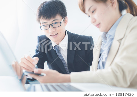 Business people discussing the charts and graphs showing the res 18817420